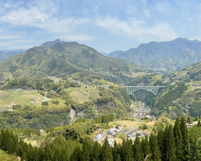 Rural Volunteer 'Wakaba's Hometown Cooperation Team' in Hinokage Town, Miyazaki Prefecture