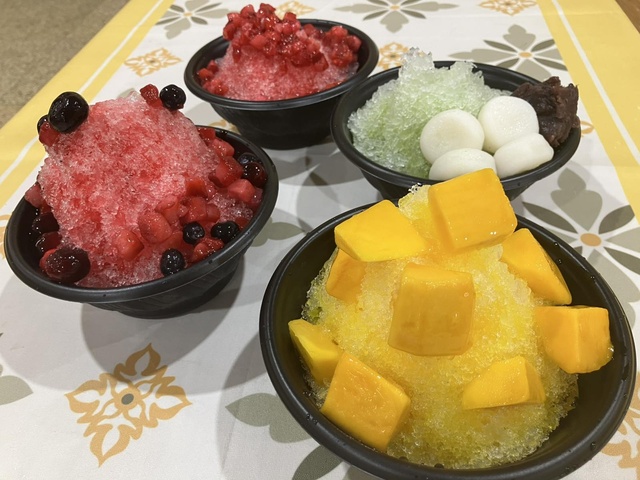 氷を削ってトッピング！シャリシャリのかき氷を作ろう！