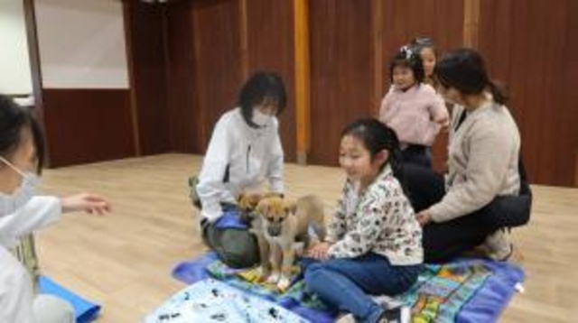 Hiroshima Prefectural Animal Welfare Center Parent-Child DE Animal Interaction Classroom (September)