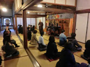 Summer Zazen Retreat - Zazen with Ryushun Kusanagi and Buddhist Talks Useful for Life
