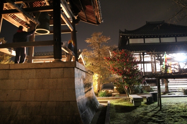 東近江大徳寺 除夜の鐘