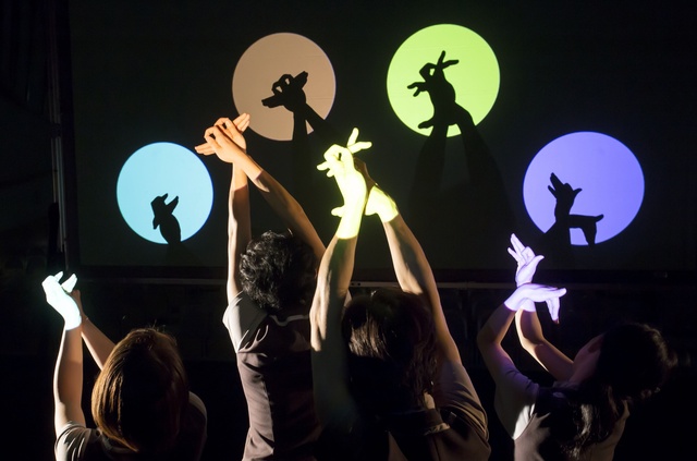 ルスツリゾート 影絵ショー&手影絵体験「Hand Shadow Show」