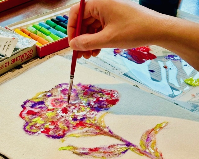 「ケイトウを描く」美術館ワークショップ