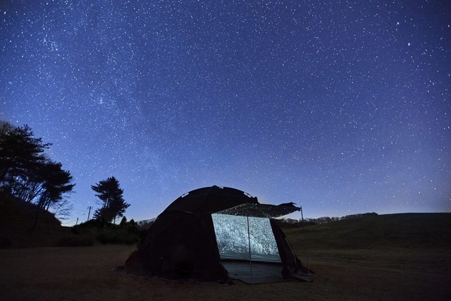 全身で星空を感じよう!プラネタリウムテント