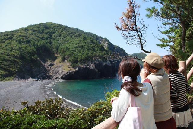 青海島自然研究路を歩く~ジオ&みすゞの詩~