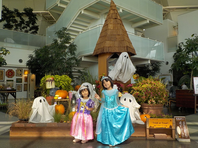 ハロウィンの衣装貸し出し