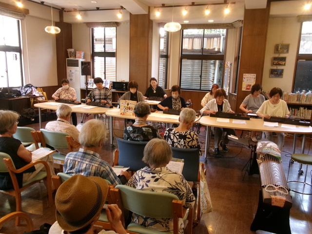 大正琴大好き！どんぐり音楽会（10月）