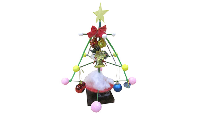 みんなの工作教室「オルゴールのクリスマスツリー」