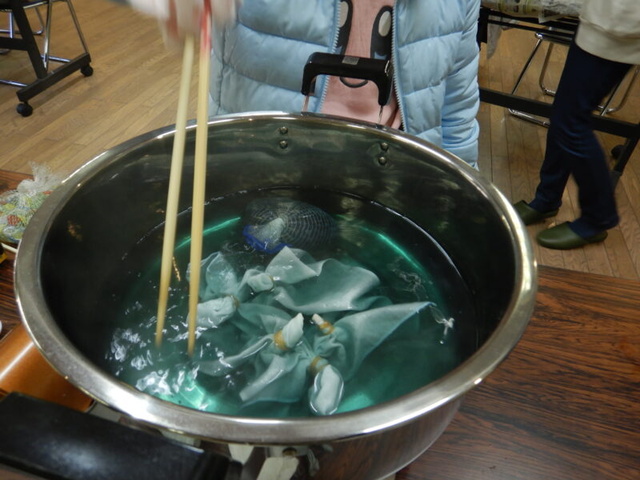 染め物体験