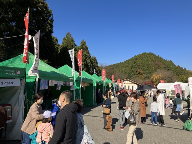 うらら白山人秋祭 どんじゃら市2025