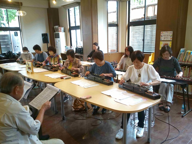 大正琴大好き!どんぐり音楽会(11月)