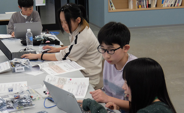 マイコンArduinoを使ってプログラミングに挑戦!~ LEDを光らせ、音を出そう~