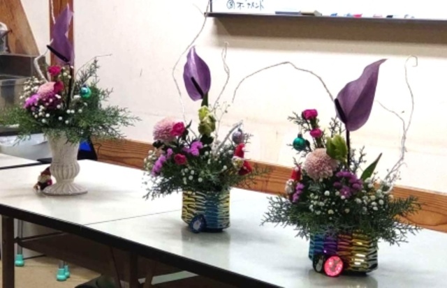 フラワーアレンジメント教室（12月）